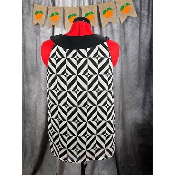 Signature Collection Sleeveless Geometric Black White Top, Size L Large - Picture 4 of 7